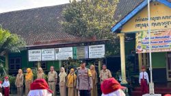 Bhabinkamtibmas Sedayu Polsek Muntilan Jadi Pembina Upacara Senin di Sekolah | Newstv Indonesia