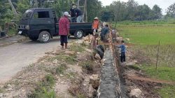 Kasdim 0731/Kulon Progo : “Talud Kwarakan Strategis Untuk Cegah Jalan Ambrol”