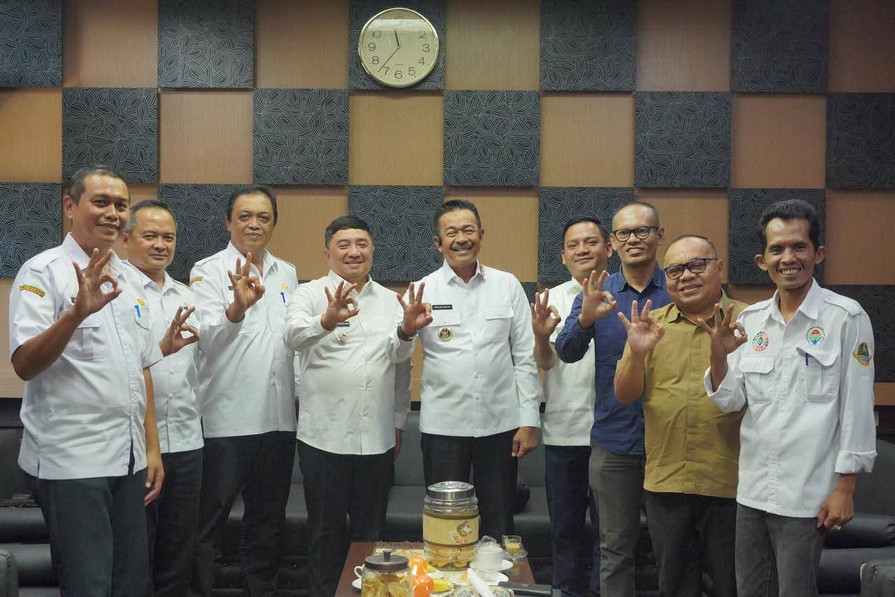 Sejumlah Kadis di Bawa Bupati Madina Untuk Studi Tiru Pengembangan Serai Wangi | Newstv Indonesia