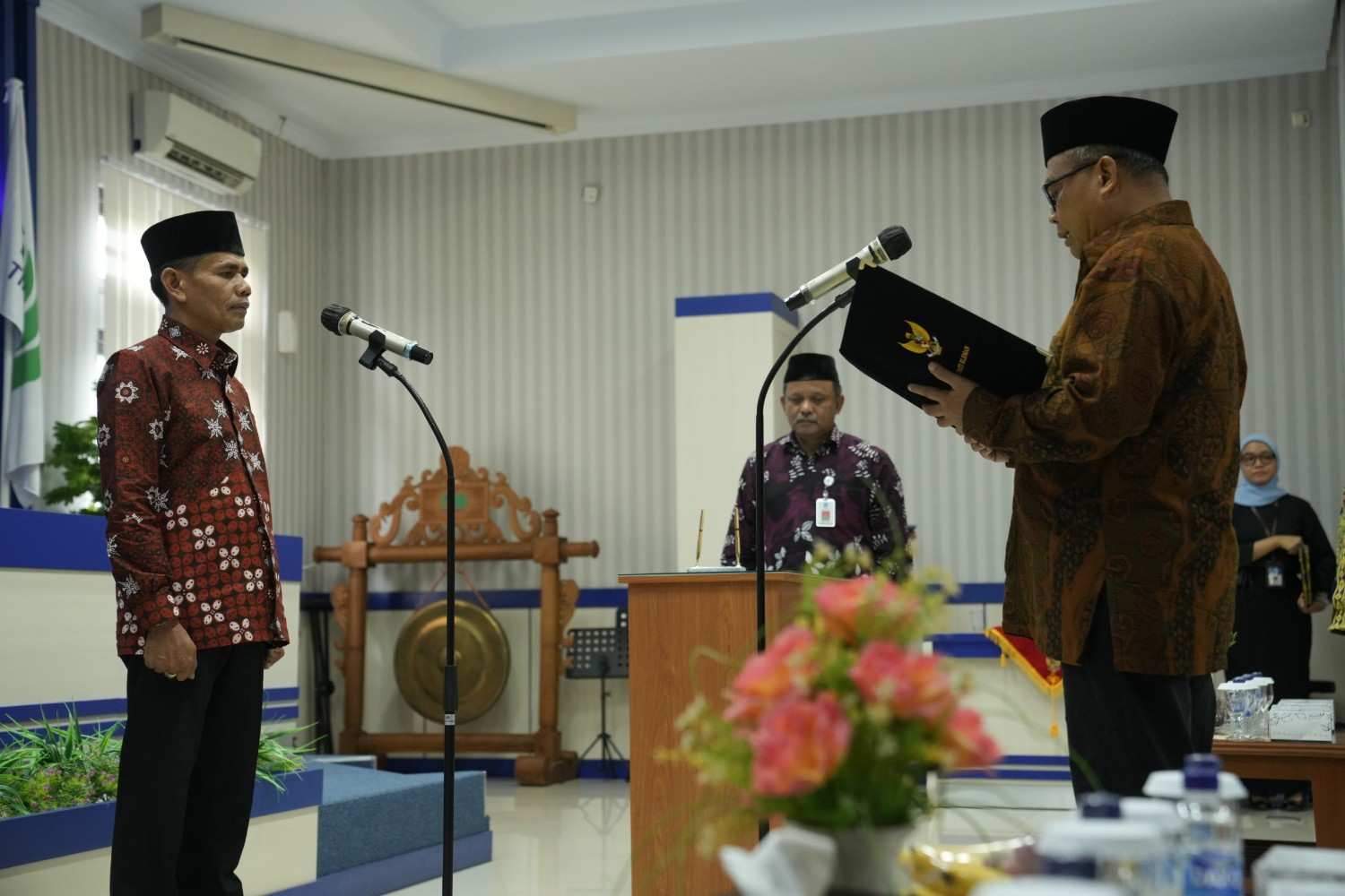 Bupati Harda Hiswaya Lantik Sukirman Dewan Pengawas PDAM Tirta Sembada Sleman | Newstv Indonesia