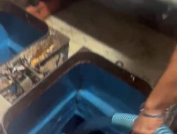 Ternyata Hoax......Tiem Investigasi melakukan penelusuran ke kapal-Kapal yang sebelumnya Tersorot Media di duga memuat BBM jenis Solar di Sungai Tallo Ternyata Angkut Air Bersih, Bukan Solar | Newstv Indonesia