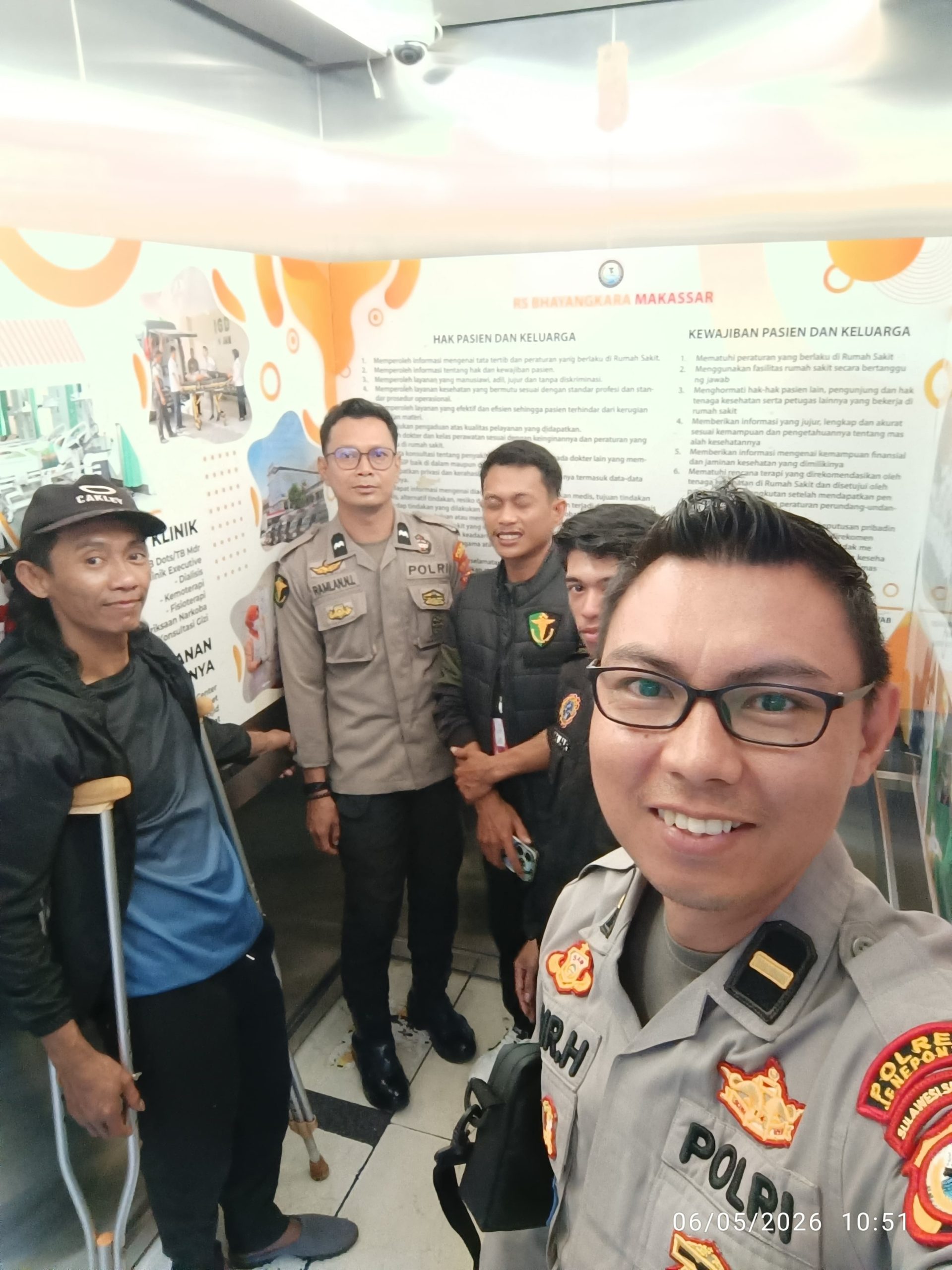 Hidup Sebatang Kara Pasca Kecelakaan, Dg Tompo Dapat Bantuan Penuh Polres Jeneponto* | Newstv Indonesia