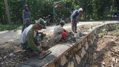Progres Pembuatan Talud Jalan Kwarakan Capai 99 Persen | Newstv Indonesia