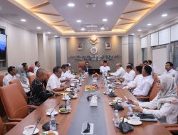 Rakor Bersama para Kepala Daerah di Kalsel, Menteri Nusron: Penentuan Lokasi LP2B Menjadi Kewenangan Daerah