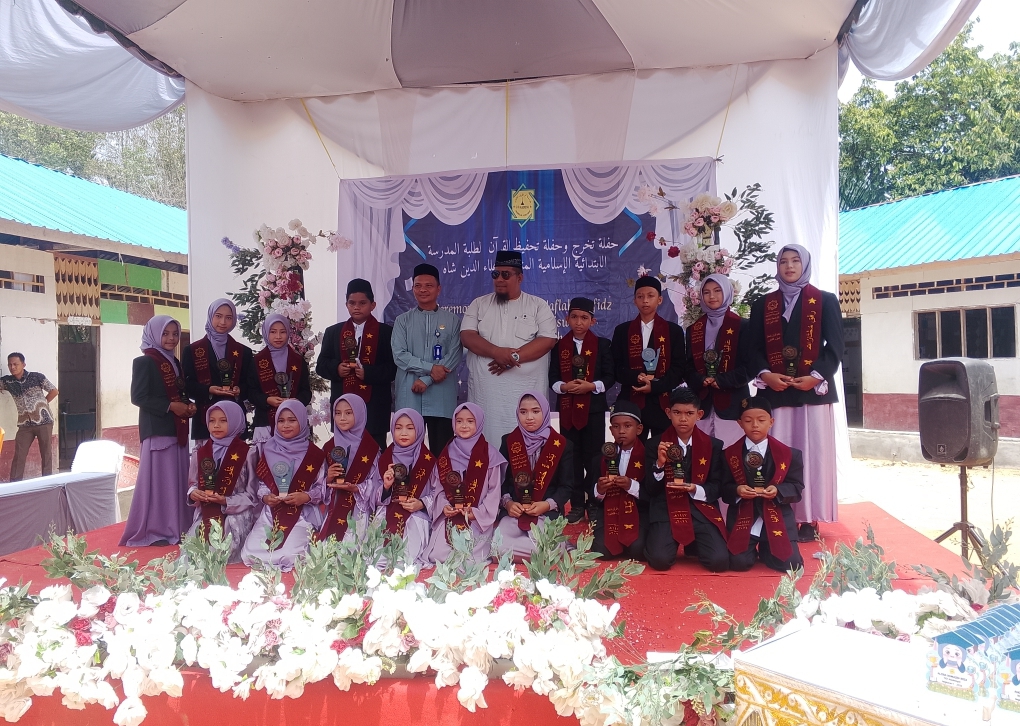 Perpisahan Penuh Haru, Tahfiz Al-Qur’an Jadi Penutup Manis di SD IT Alaidinsyah | Newstv Indonesia