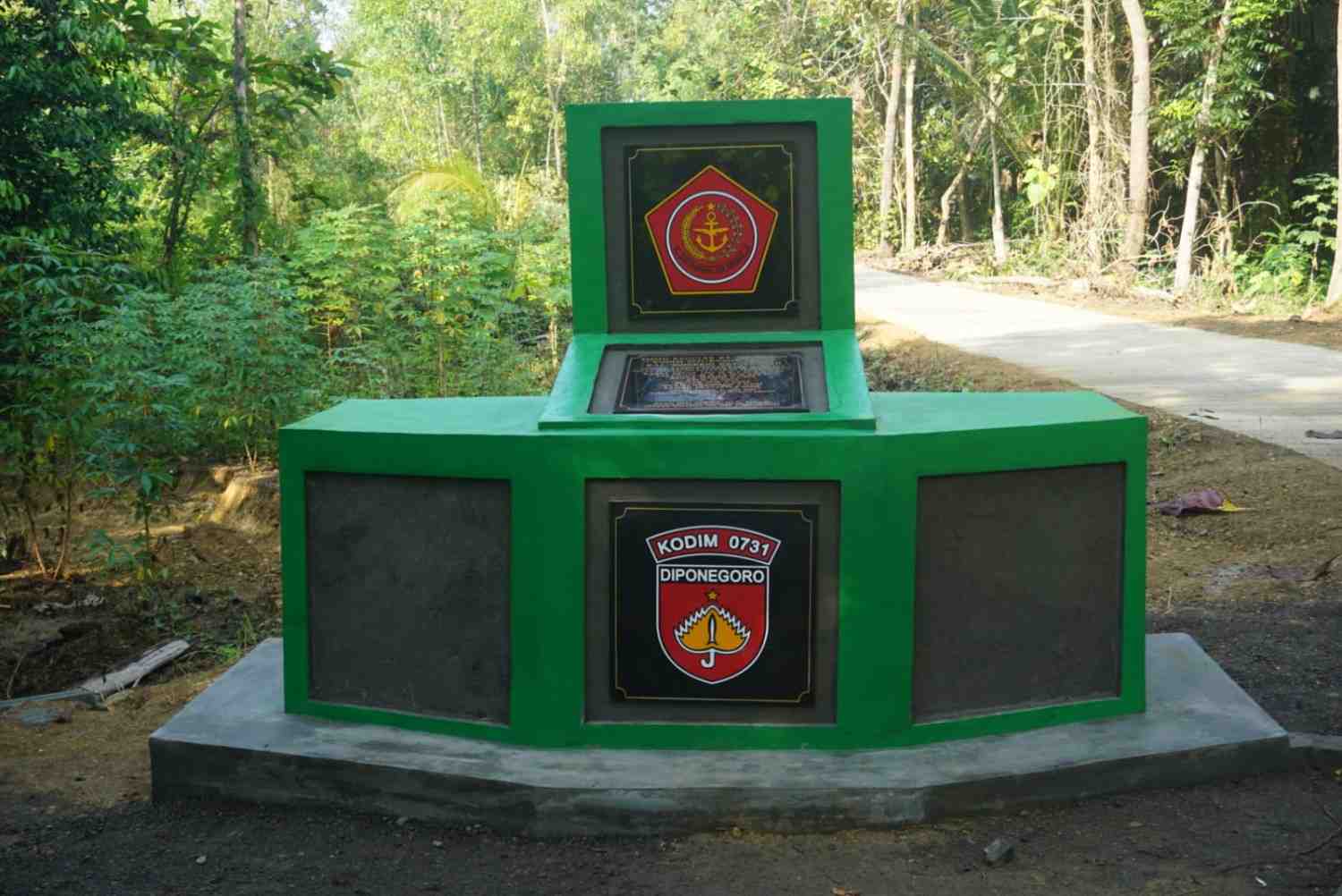 Tugu TMMD Ke-128 Kodim 0731/Kulon Progo Menjadi Penanda TMMD di Kalurahan Sidorejo Lendah | Newstv Indonesia