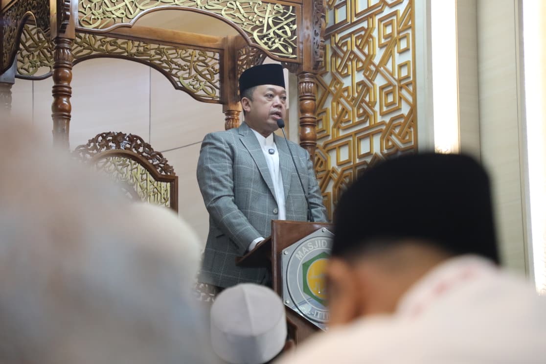 Jadi Khatib Idhul Adha, Menteri Nusron Sampaikan Pesan untuk “Sembelih” Ego dan Keserakahan | Newstv Indonesia