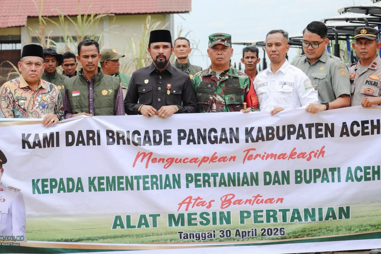 Bupati Al-Farlaky Bagi Alsintan Untuk Brigade Pangan | Newstv Indonesia