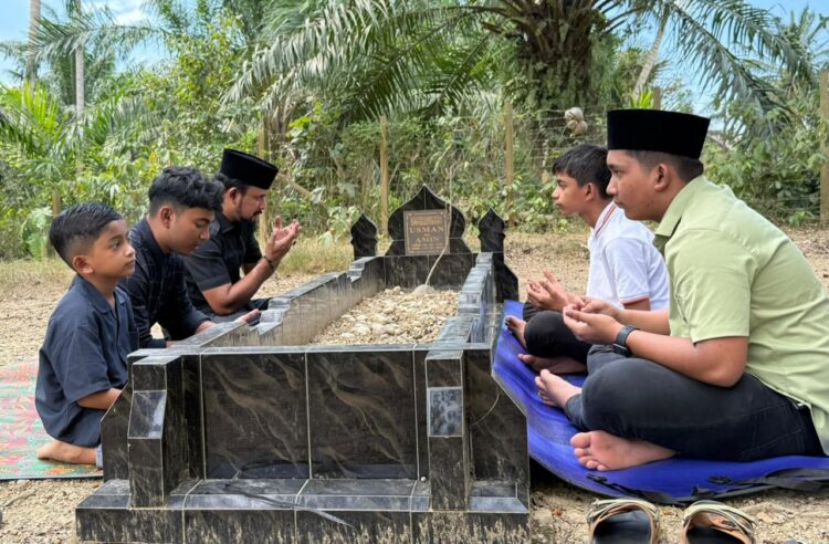 Dari Air Mata di Makam Orang Tua hingga Pelukan Hangat Warga | Newstv Indonesia