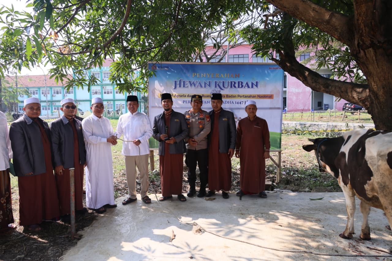 Semarak Iduladha 1447 H, Menteri Nusron Salurkan Hewan Kurban ke Pondok Pesantren Attaqwa | Newstv Indonesia