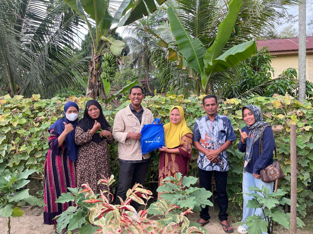 Medco E&P Malaka Dorong Ketahanan Pangan, Warga Indra Makmu Mampu Mandiri dengan Kebun Sayur | Newstv Indonesia