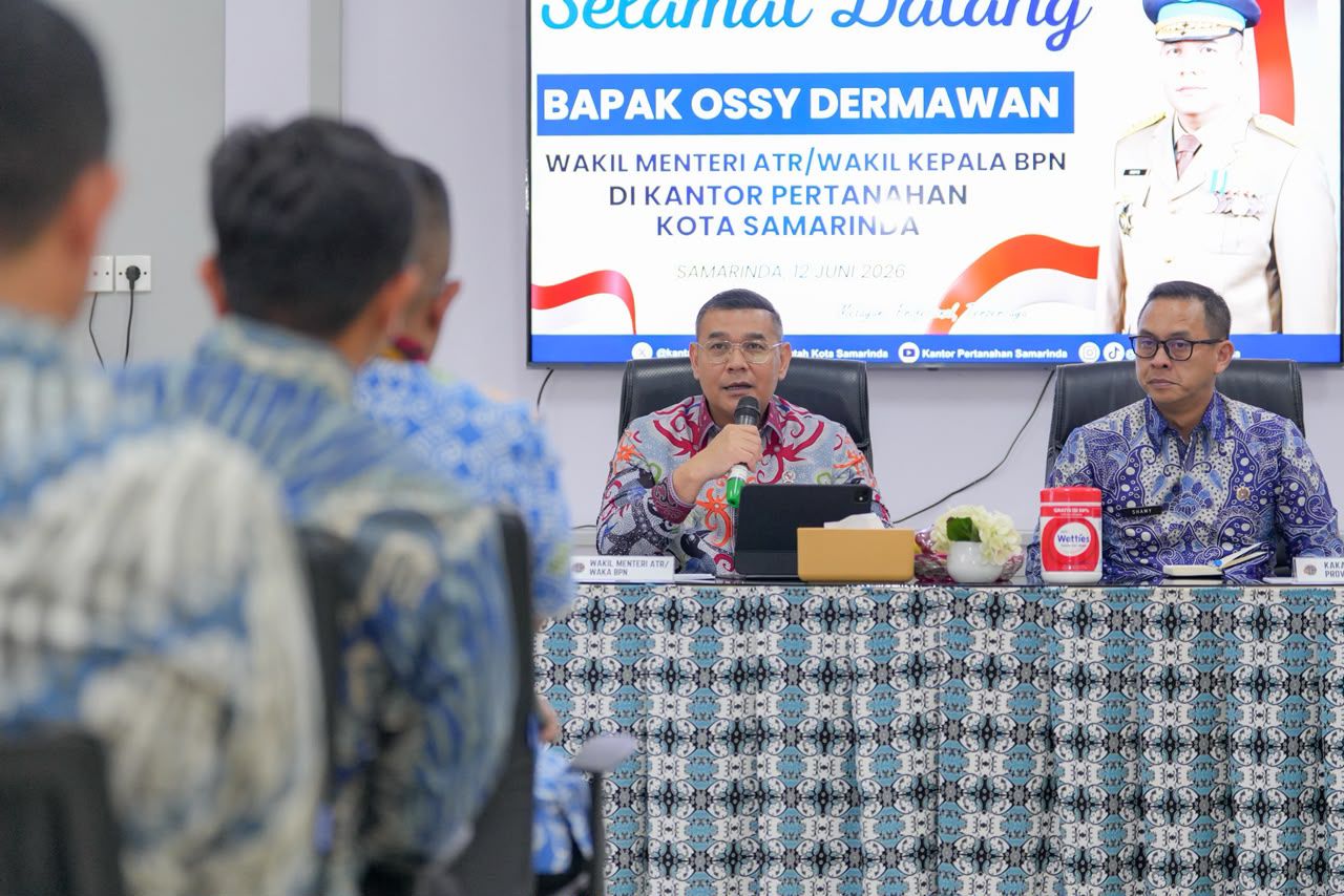 Berikan Pengarahan di Kantah Kota Samarinda, Wamen Ossy: ATR/BPN Harus Jadi Solusi Atas Pembangunan di Kalimantan Timur | Newstv Indonesia