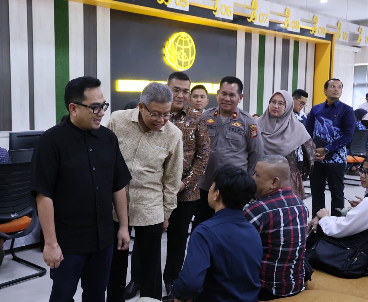 Tinjau Kantah Kota Batam Bersama Komisi II DPR RI, Wamen ATR/Waka BPN Pastikan Pelayanan Pertanahan Berjalan Efisien | Newstv Indonesia