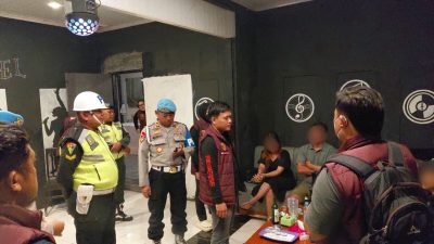 Polresta Cirebon Gelar Razia Tempat Hiburan Malam dan Tes Urine Belasan Pengunjung | Newstv Indonesia