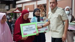 Pemkab Jeneponto Serahkan Santunan kepada 60 Janda Veteran dalam Rangka HUT RI ke-81