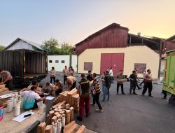 Polri Kirim Bantuan Logistik dan Oksigen untuk Dukung Penanganan Karhutla di Sejumlah Wilayah