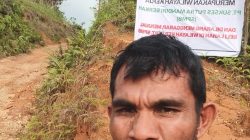 Diduga Abaikan Warga, PT SPMB kembali Dirikan Spanduk Didesa Sale Baru