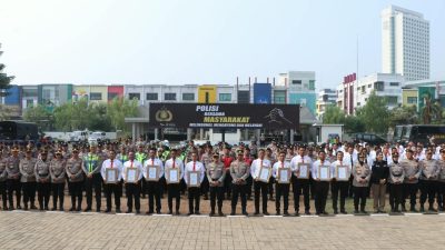12 Personel Polres Metro Tangerang Kota Terima Penghargaan Kapolda atas Pengungkapan 25 Kg Sabu | Newstv Indonesia