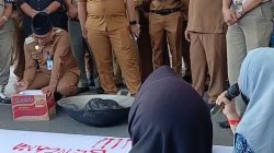 Geger! Korban Banjir Padangsidimpuan Kembali Geruduk Kantor Wali Kota, Data Bantuan dan Dana Rp4 Miliar Dipertanyakan | Newstv Indonesia