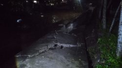 Breaking News : Warga Minta Pemda Turun Cek Malam Ini,Dek Jatuh Akibat Sungai Ranto Puran Meluap